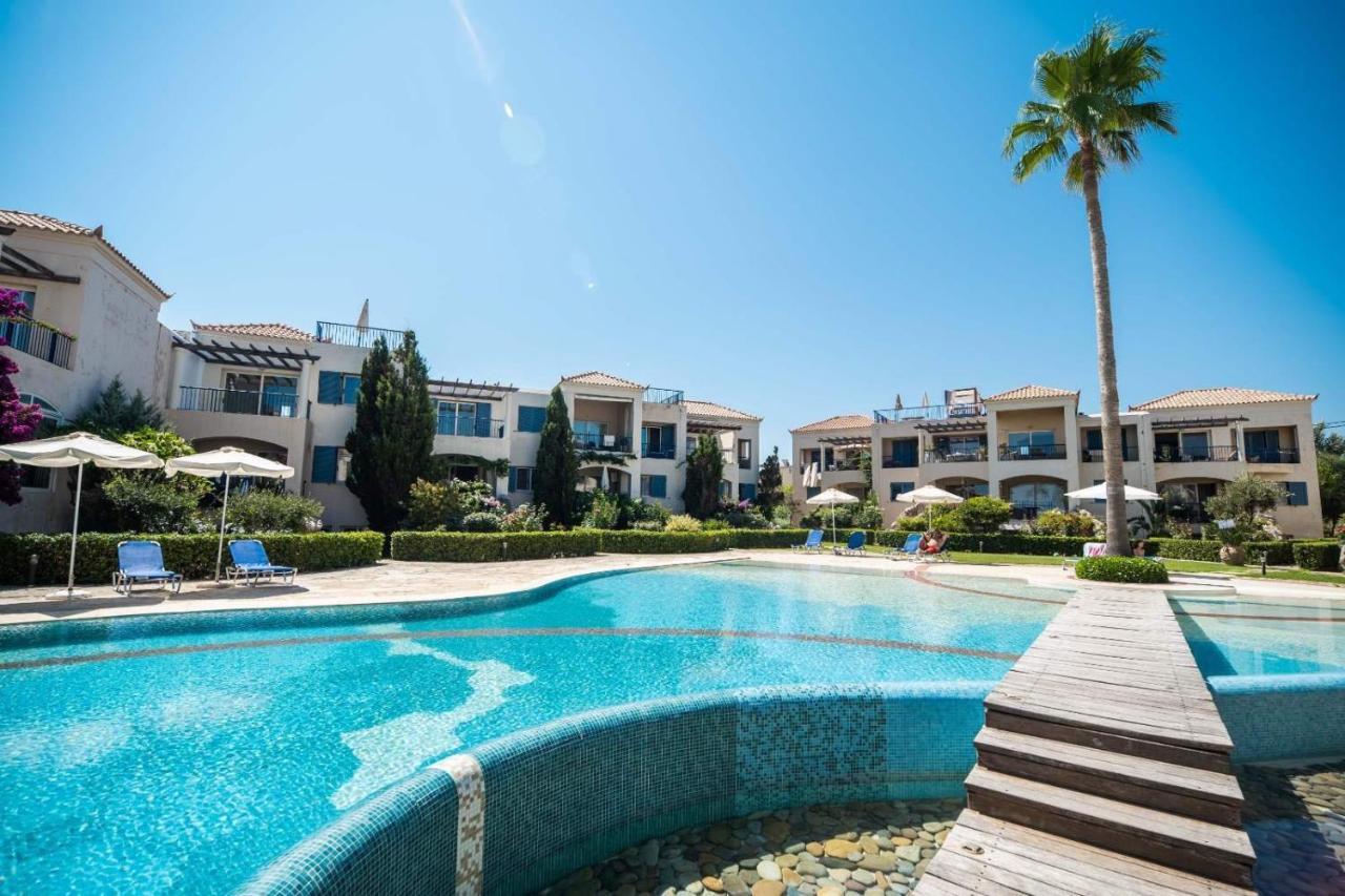 Villa Rodo Pirgos Psilonerou Екстер'єр фото