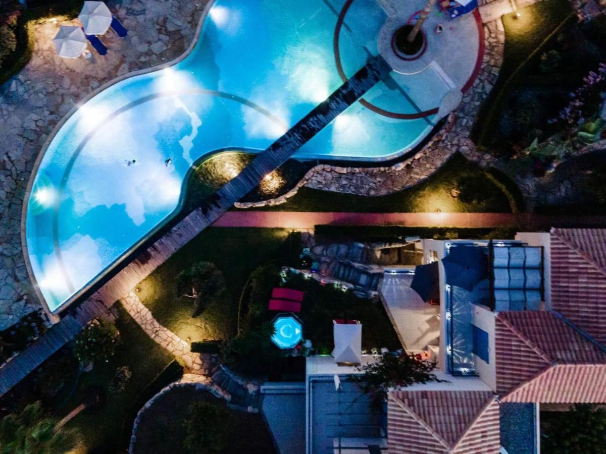 Villa Rodo Pirgos Psilonerou Екстер'єр фото