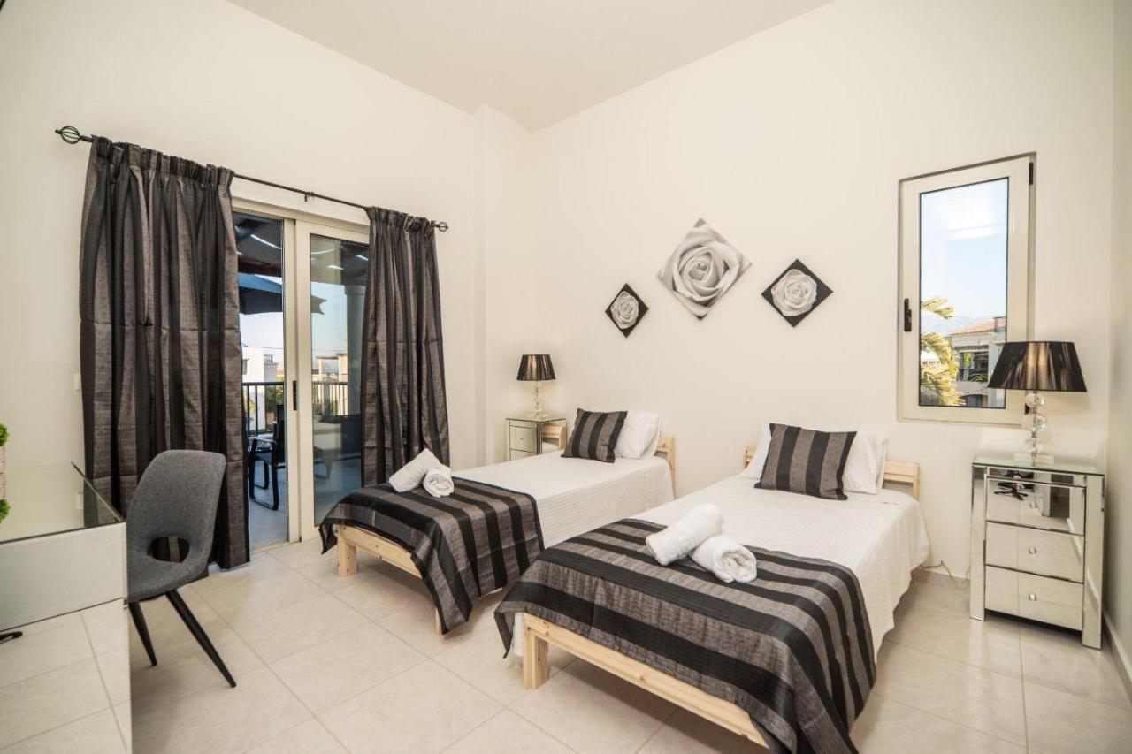 Villa Rodo Pirgos Psilonerou Екстер'єр фото