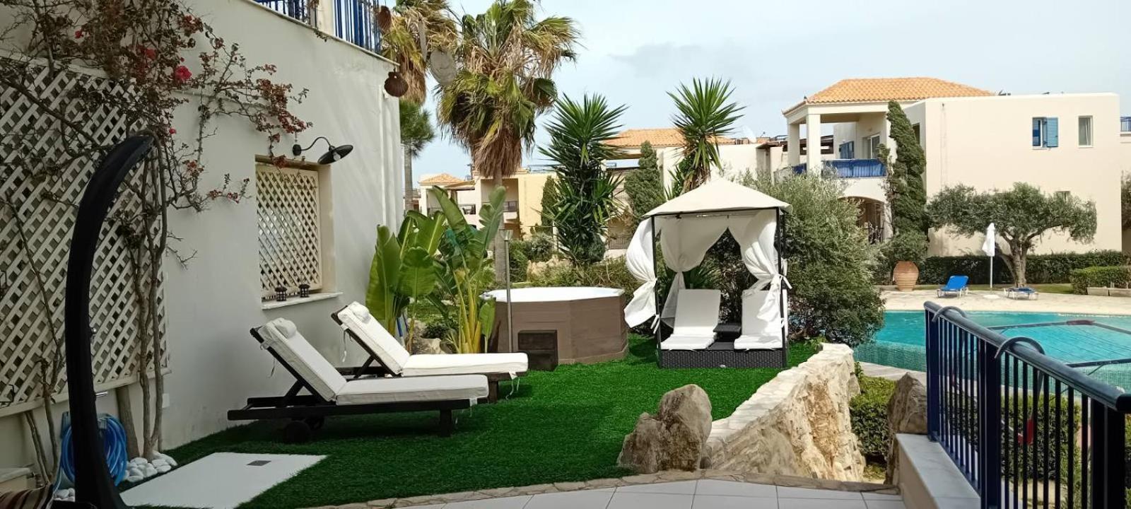Villa Rodo Pirgos Psilonerou Екстер'єр фото