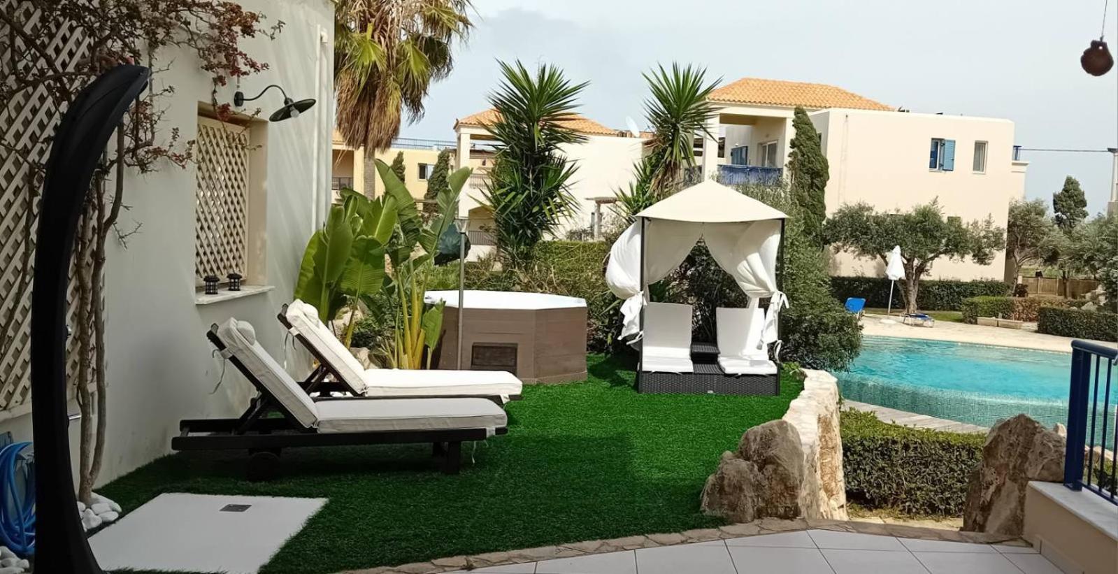 Villa Rodo Pirgos Psilonerou Номер фото